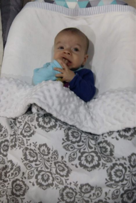 Детское одеялко одеяло покрывало белое