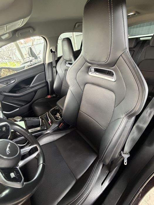 Jaguar I pace ev400 awd