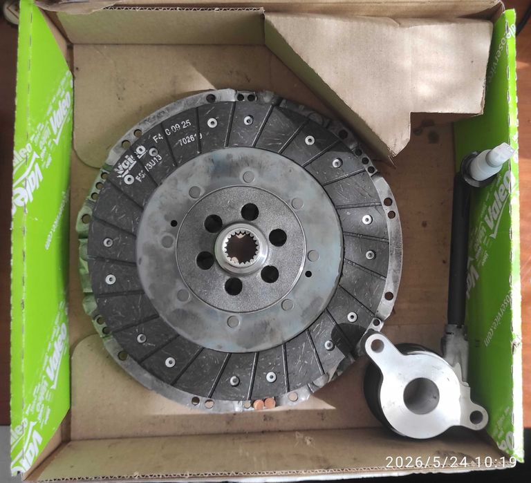 Kit Embraiagem Completo Valeo 834276 (Como Novo, foi montado e desmontado, mas não foi usado)