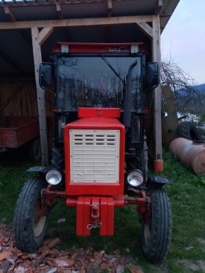 Wladimirec traktor T25