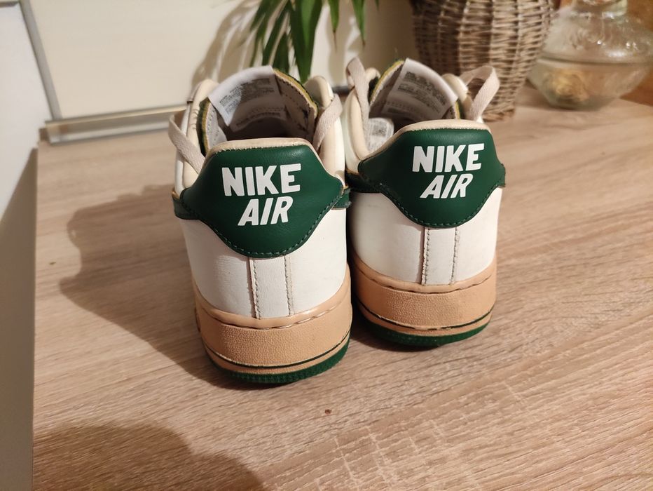 Sprzedam Nike Air Force 1'07
Rozmiar 36,5-23cm
Stan idealny. 
Buty w 1