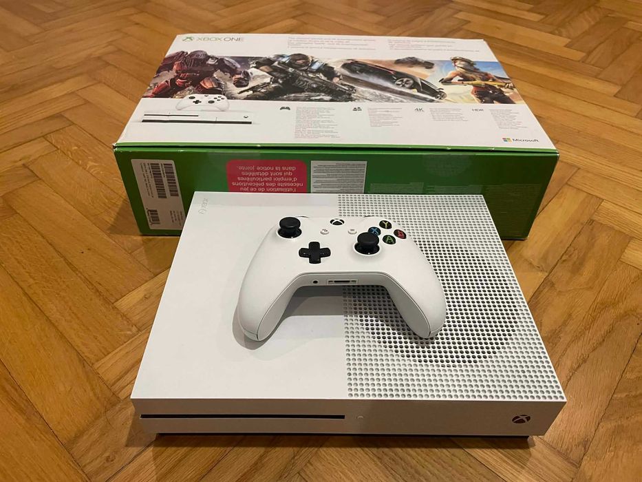 Konsola XBOX ONE S 1TB + PAD