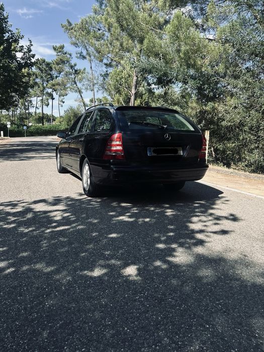 Carrinha Mercedes Benz C220 CDI