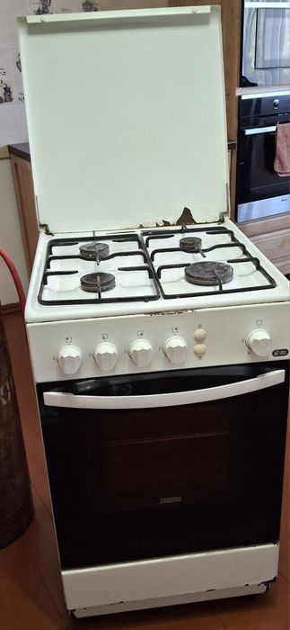 Газова плита Zanussi ZCG9210G1W