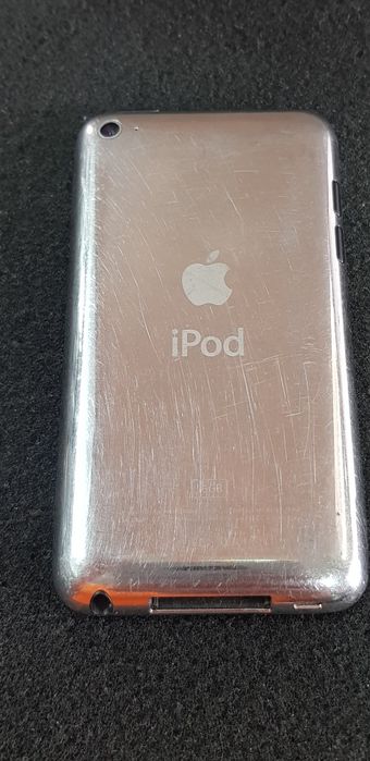 Apple iPod A1367 "16GB"
