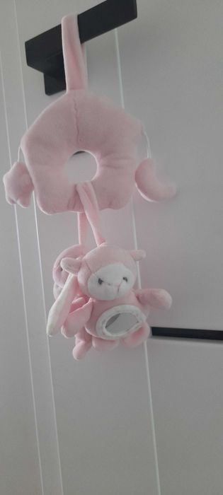 Zawieszka zabawka niemowlęca dla dziewczynki króliczek