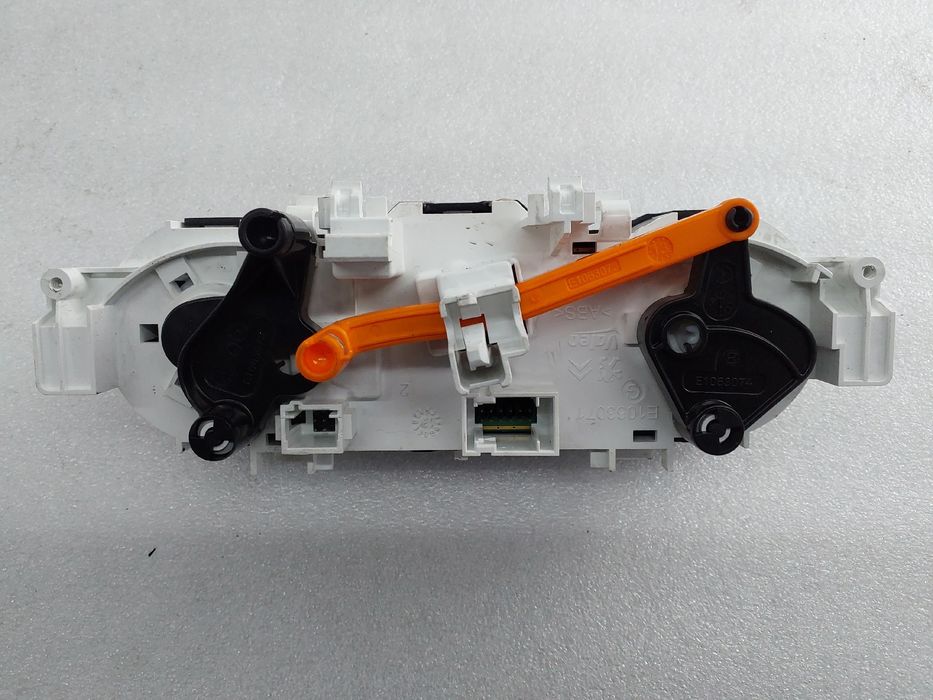 Comando chauffage / sofagem PEUGEOT 208