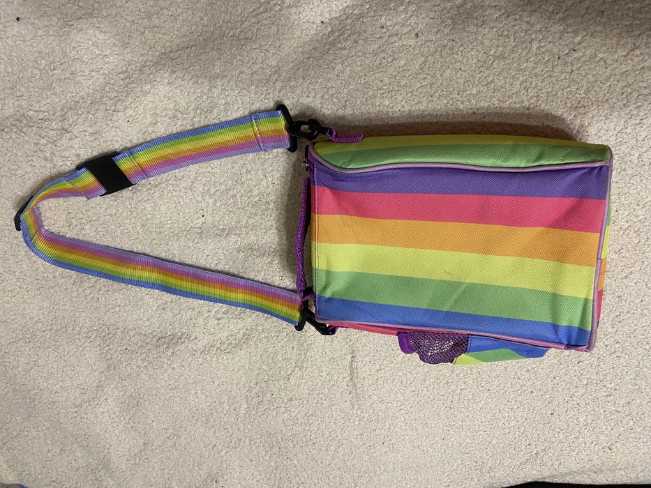 Продам сумку для ланчбоксу Fringo