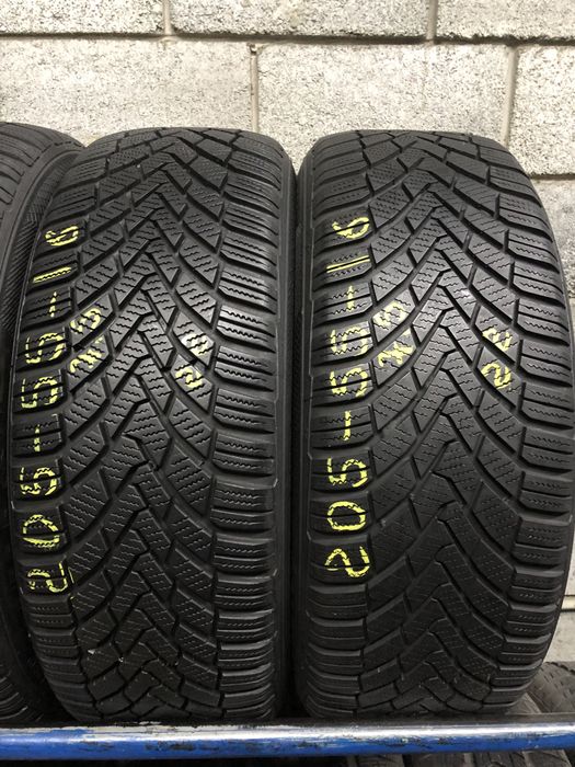 Зимові шини 205/55 R16 CONTINENTAL