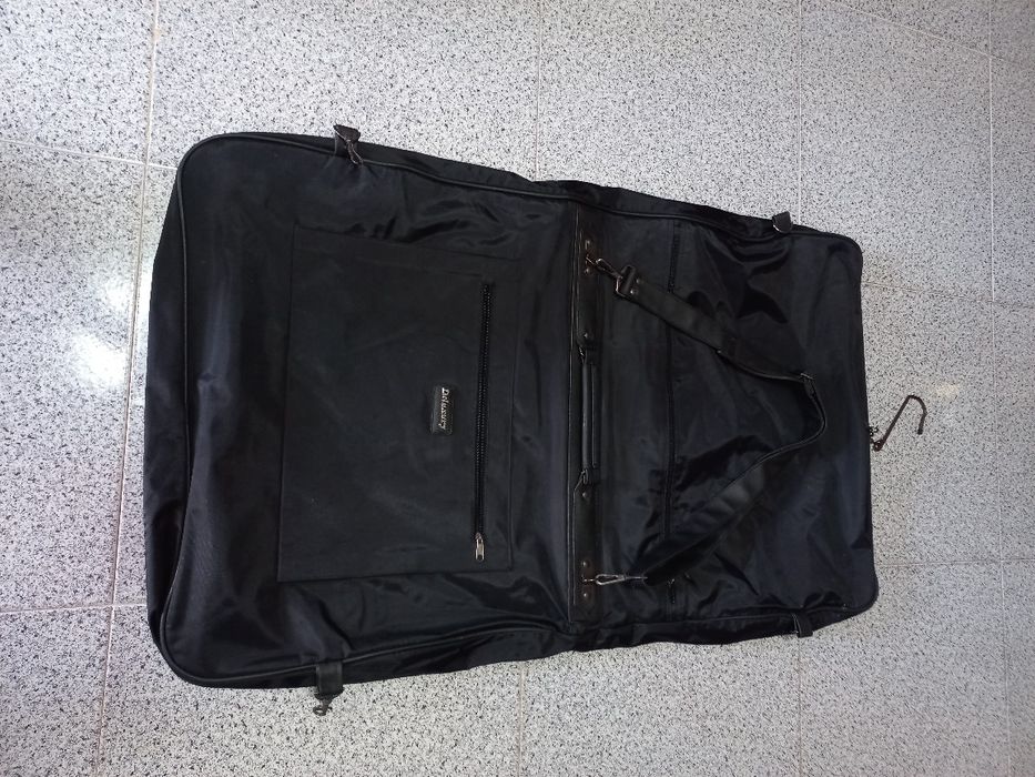 Mala para transportar fatos