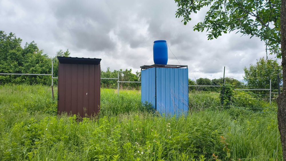Продаж будинку та земельної ділянки в с. Литвинівка