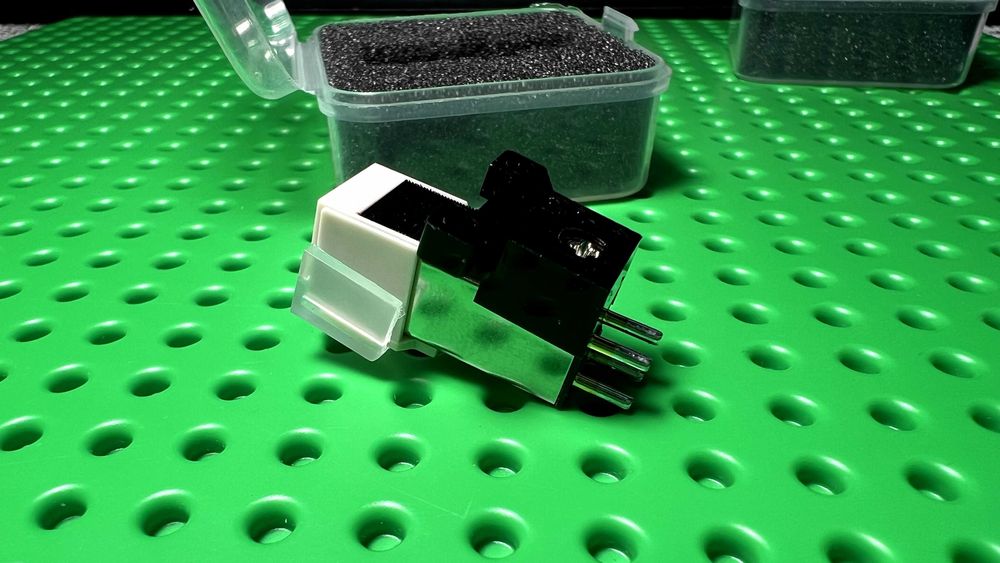 Головка для винилового проигрывателя, шелл