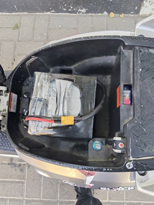 Електроскутер Aima, 30aH  50 км/год Bosh 800watt