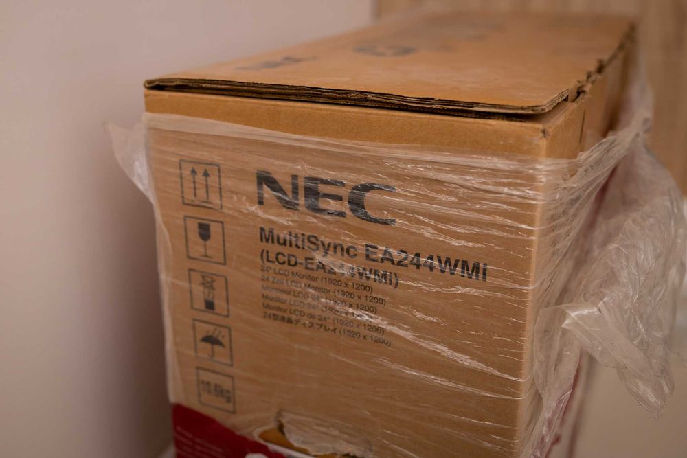 Monitor NEC EA244WMi