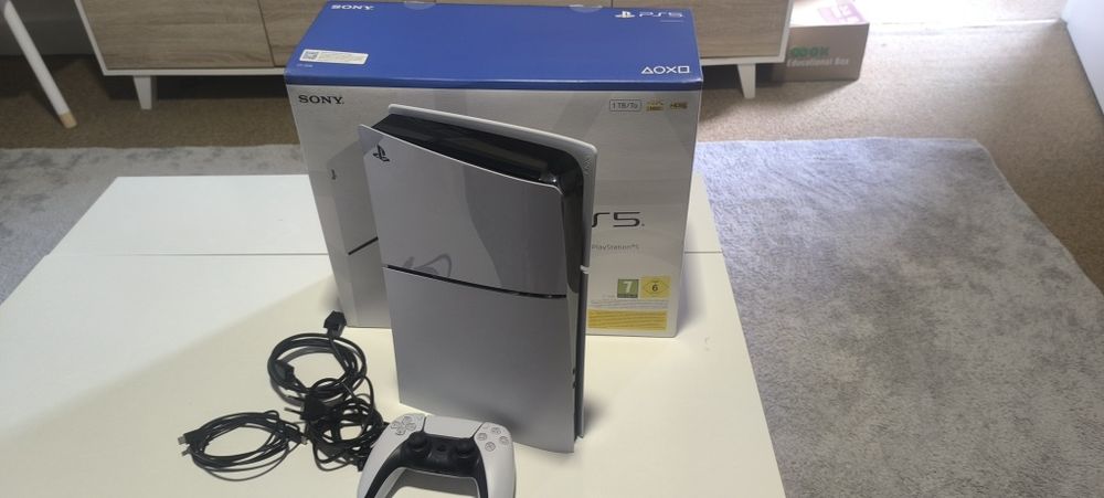 PlayStation 5 Slim 1tb
