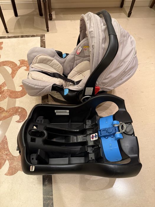 Автокрісло переноска Graco 0-13 кг з базою Isofix