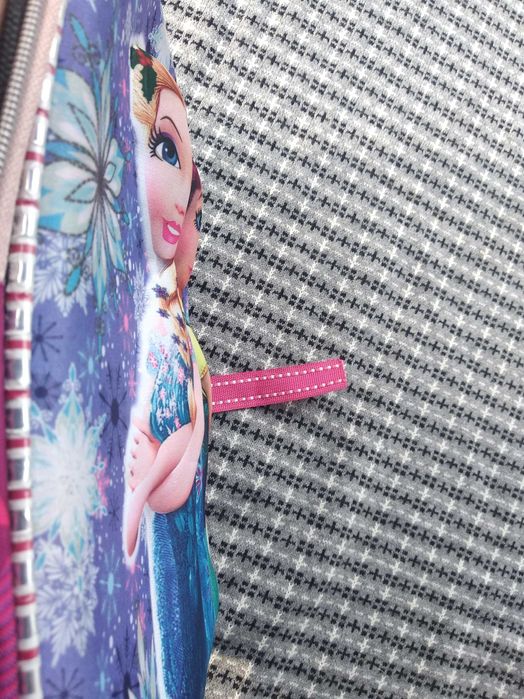 Plecak i dwa piórniki kraina lodu Anna i Elsa