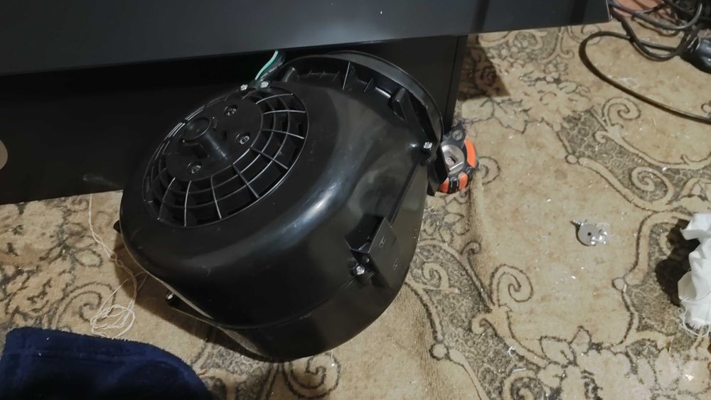 Витяжка кухонна Klarstein Alina 90 см