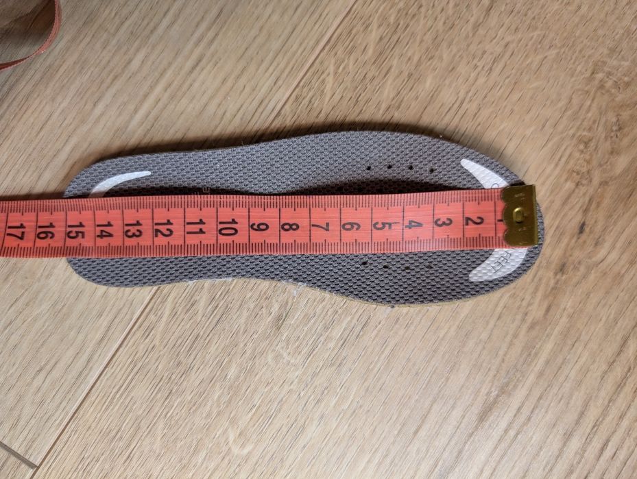 Кросівки geox 24