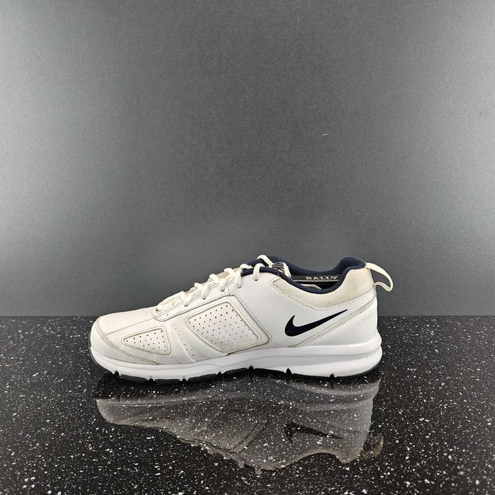 Кроссовки Nike T-Lite 11. Размер 44