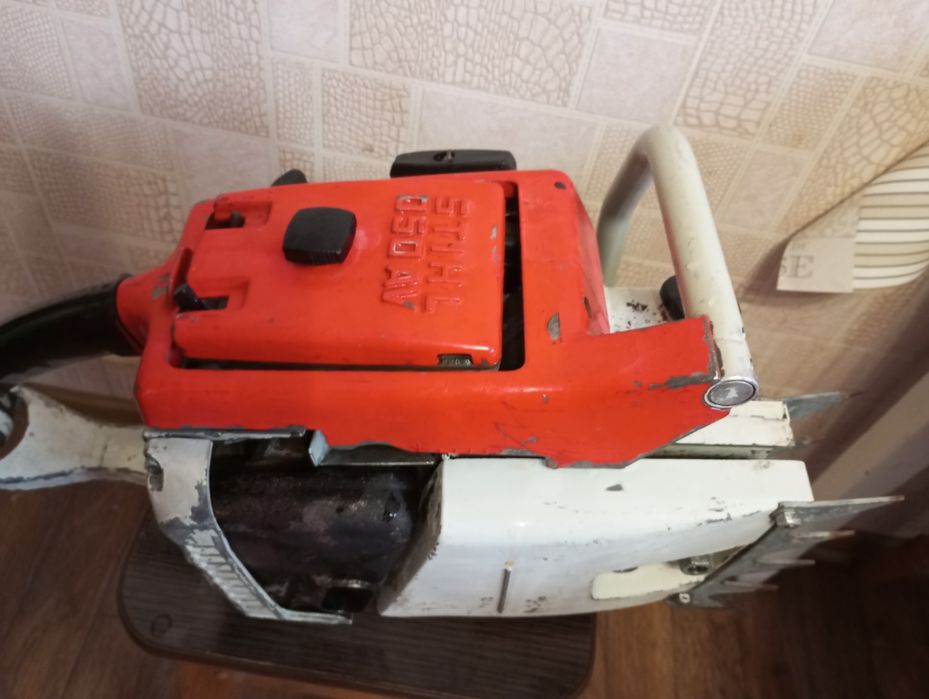 Продам штиль бензопила Stihl 050 germany