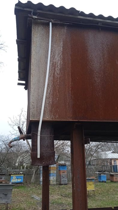 Продам резервуар для води та іншого.
