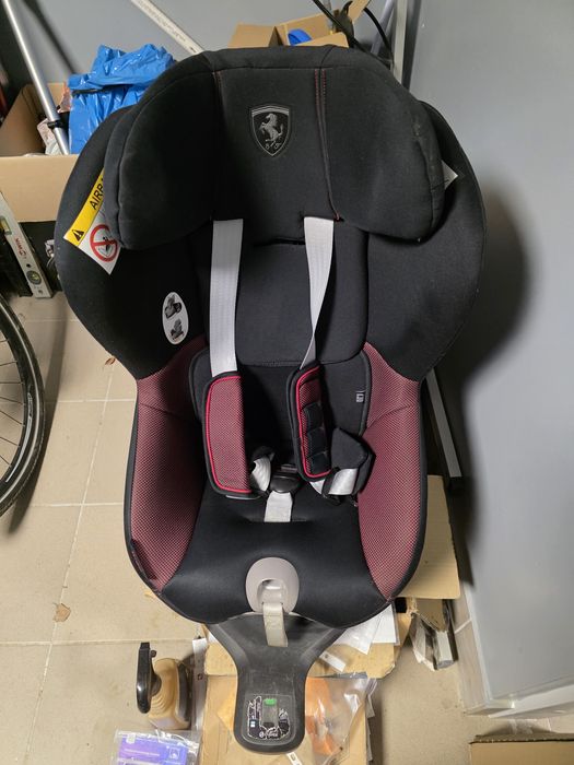 Fotelik dziecięcy CYBEX Sirona S i-Size Ferrari