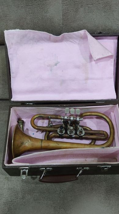 Корнет оркестровий у футлярі