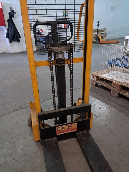 Elevador manual para paletes