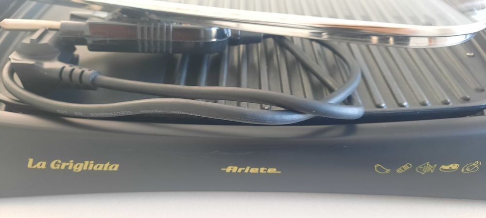 Grelhador elétrico Ariete sem fumos