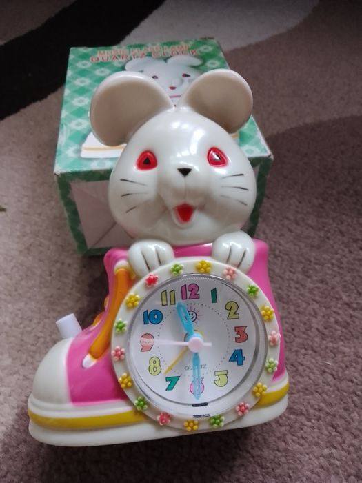 Будильник дитячий настільний