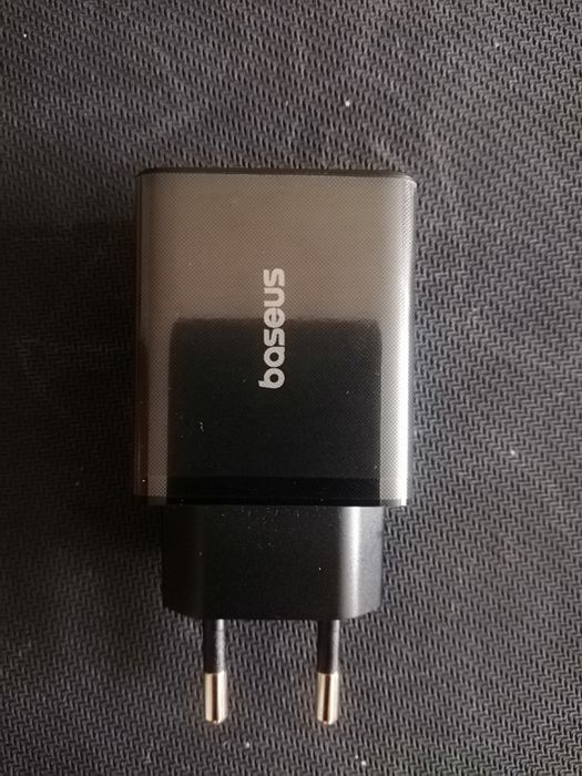 Зарядний пристрій Baseus 20W PD Fast Charging