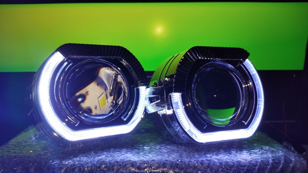 Би лед линзи 2.5дюйма 45-55Ват. 6000к h4-h7 hella 3R