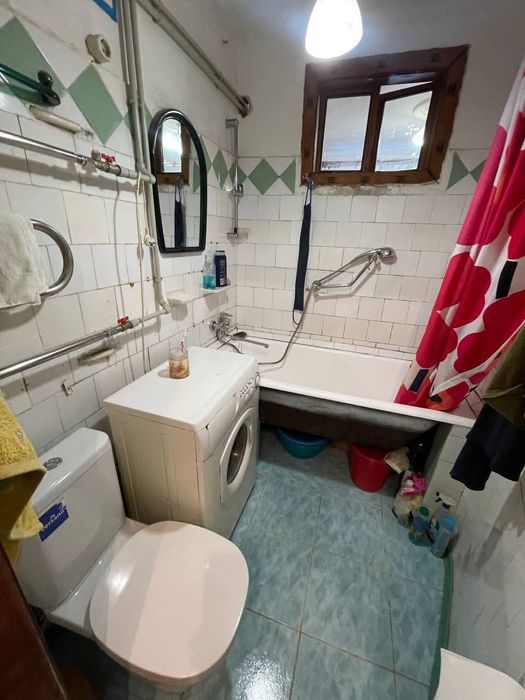 Здається однокімнатна квартира по Незалежності центр