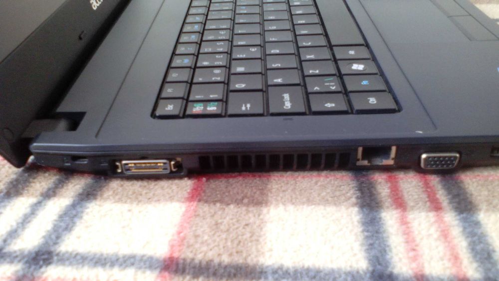 Laptop ACER TravelMate