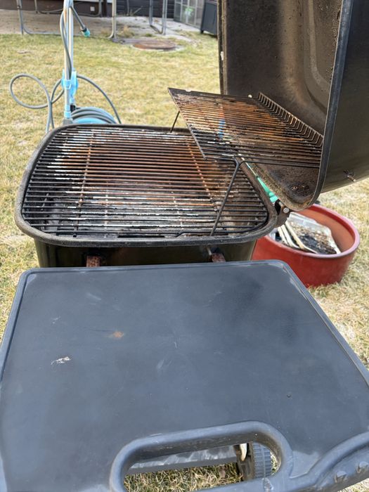 Grill stalowy węglowy duży