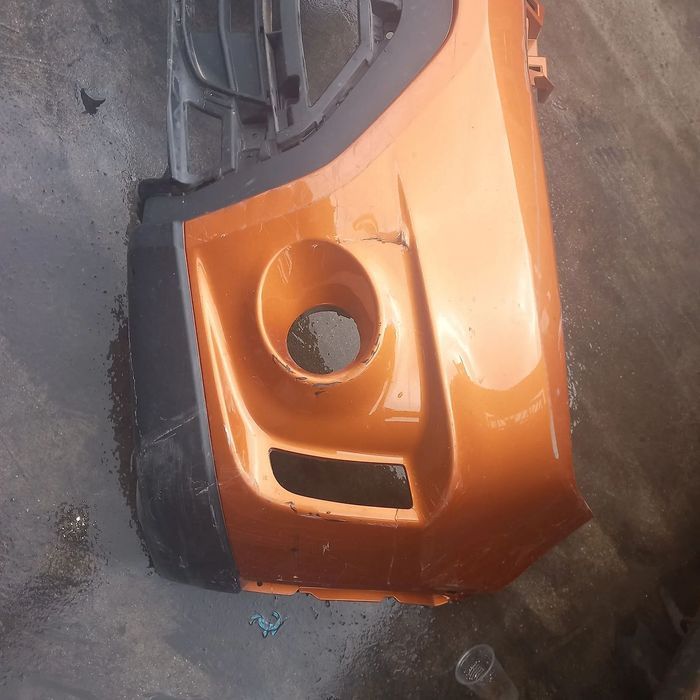 Para-choques frente Suzuki Vitara⁸