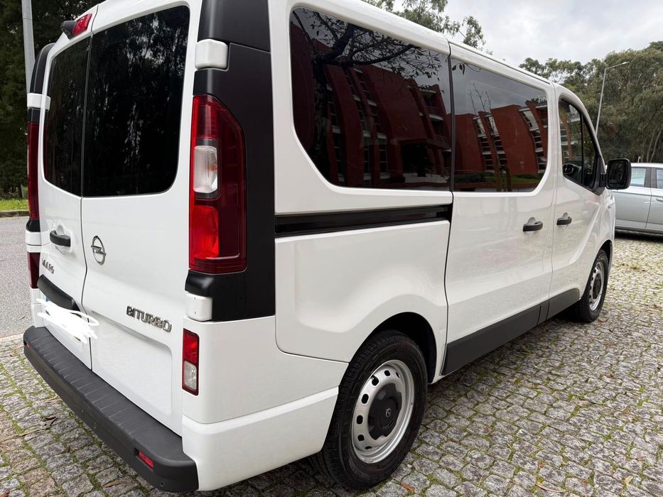 Opel Vivaro 1.6 CDTI 9 lugares
