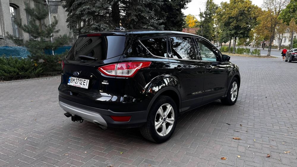 Продам  Ford escape