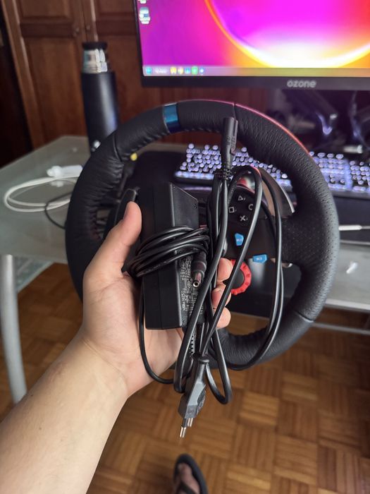 Logitech g29 com volante modelo f1/gt extra