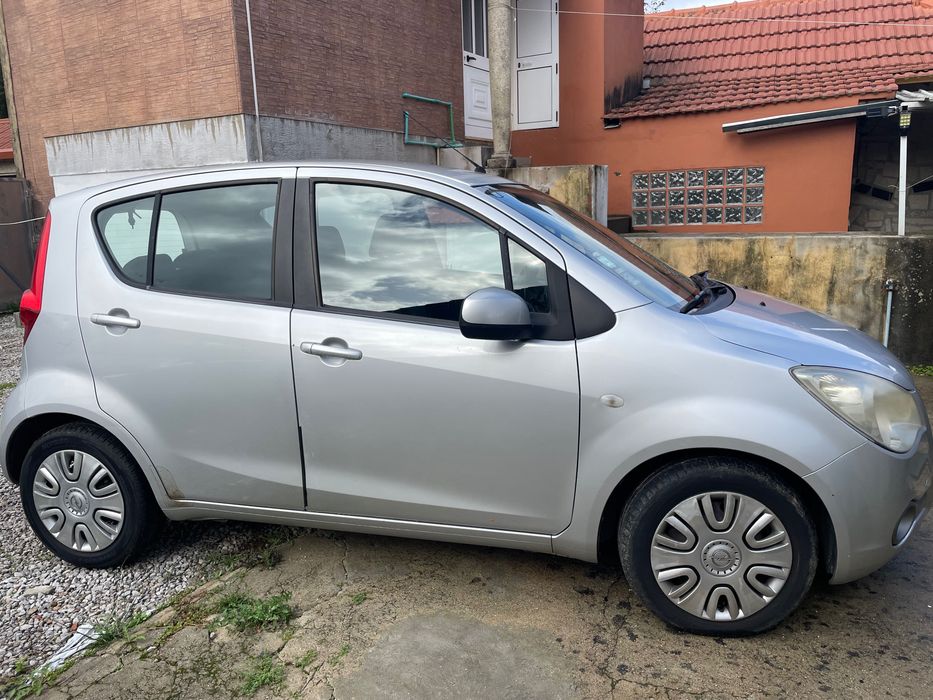 Opel Agila 2010 gasóleo