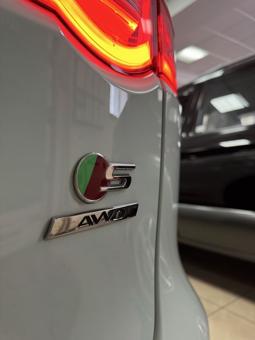Jaguar F-Pace S AWD 3.0i V6 24V 8АКПП 2018 р.в. (345 к.с.)
