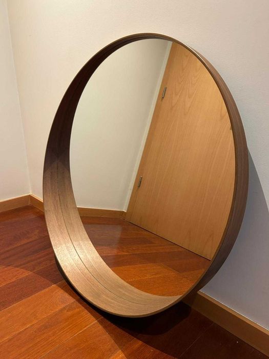 Espelho redondo em chapa de nogueira (80cm) Ikea Stockholm