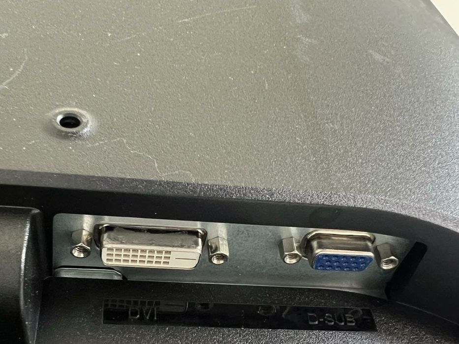 Монітор монитор HANNS G 19”