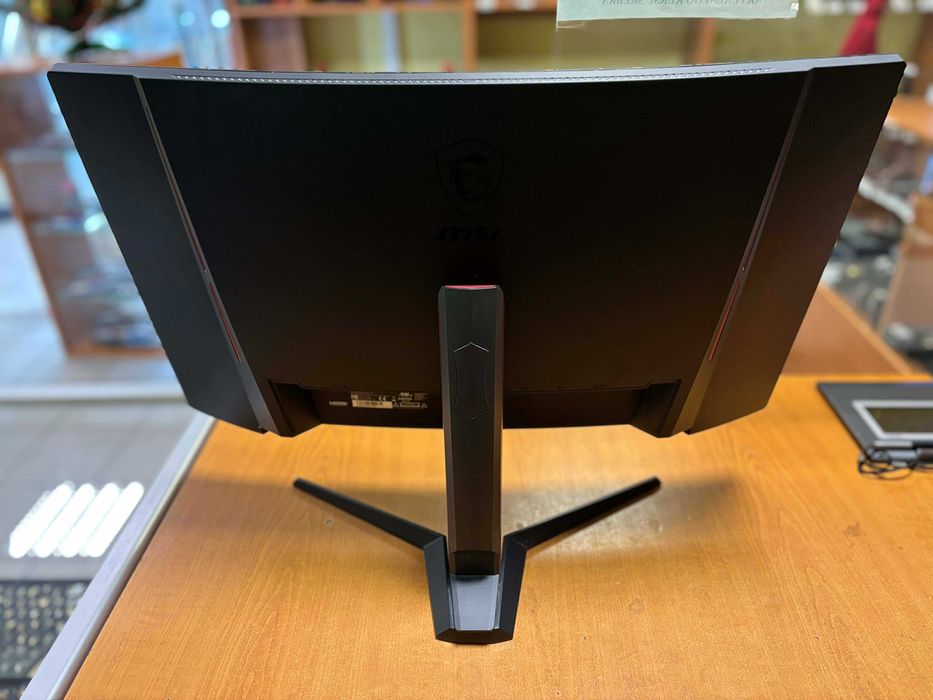 Monitor MSI Optix G27C2 27" 27 " 1920 x 1080 px