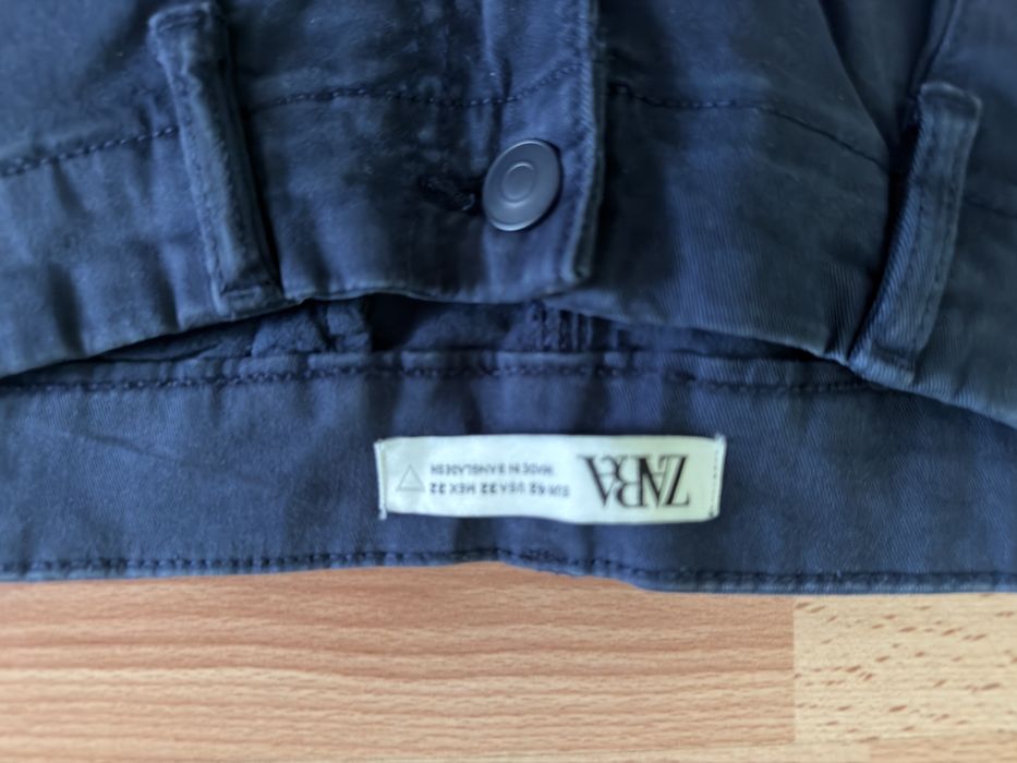 Штани карго Zara та Mango