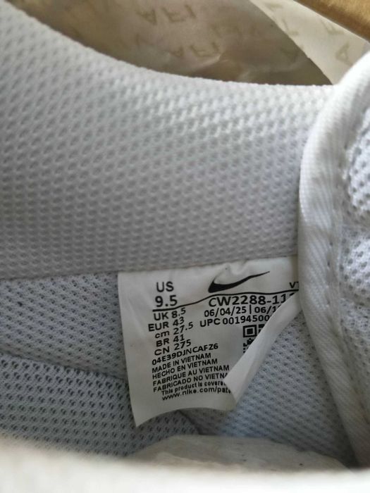 Nowe buty Nike Air Force 1 '07 Białe rozmiar 43