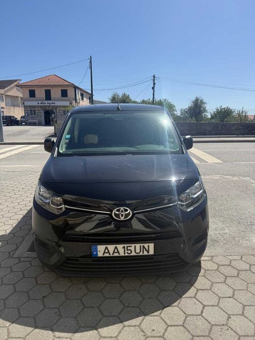 Carrinha Toyota ProaceCity