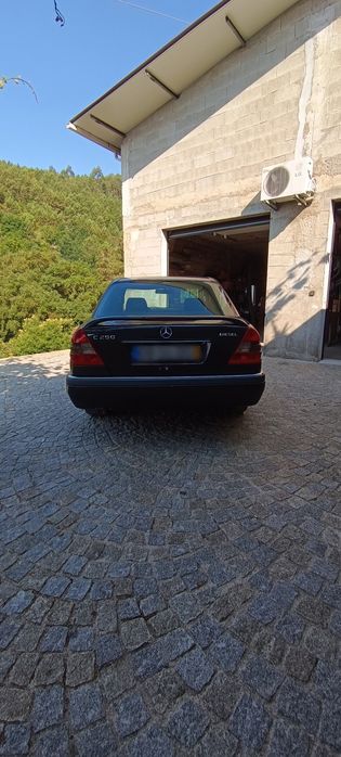 Mercedes-Benz C250 Diesel W202