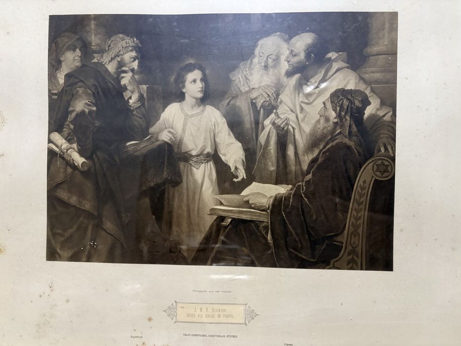Grande antiga moldura Vitoriana com imagem do Jovem Jesus no Templo